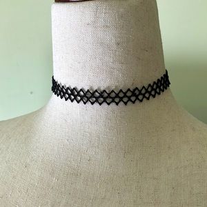 Trendy Black Lace Embroidery Zigzag Choker